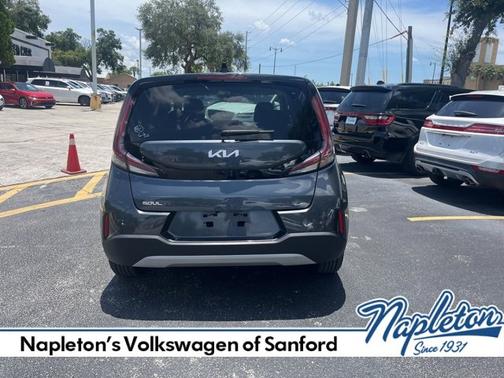 2024 Kia Soul LX