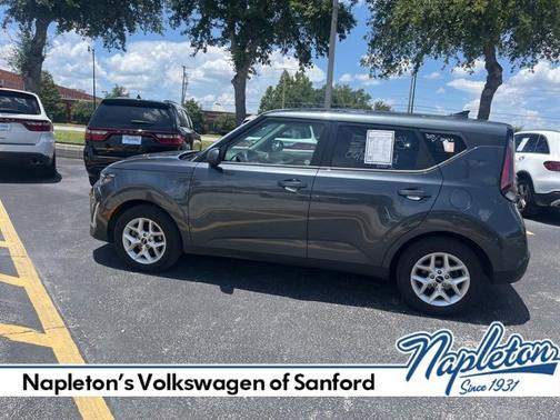 2024 Kia Soul LX