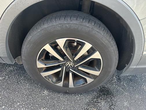 2022 Volkswagen Tiguan S