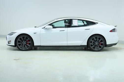 2016 Tesla Model S P90D