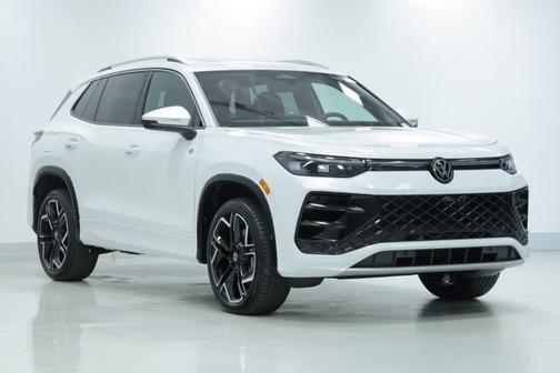 2026 Volkswagen Tiguan SEL R-Line Turbo