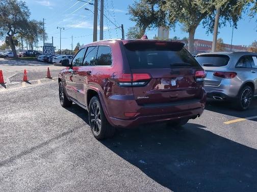 2020 Jeep Grand Cherokee Altitude