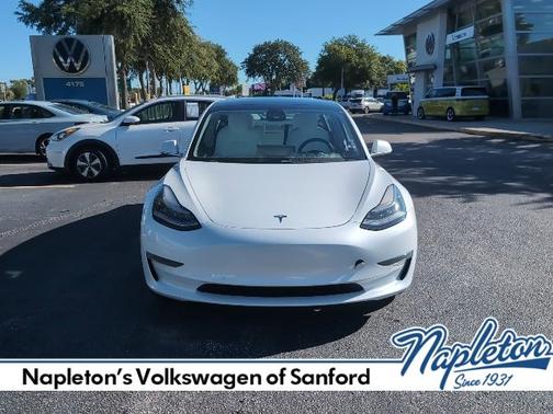 2019 Tesla Model 3 Standard Range Plus