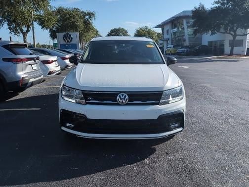 2021 Volkswagen Tiguan 2.0T SE R-Line Black