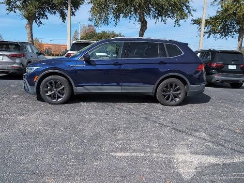 2022 Volkswagen Tiguan SE