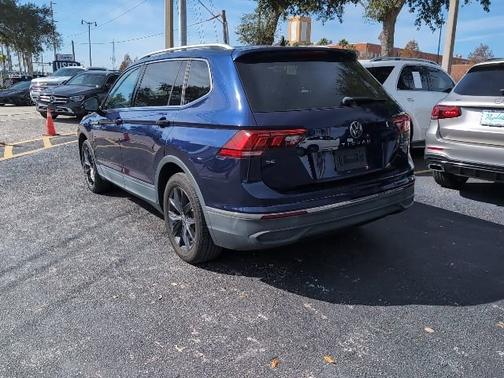 2022 Volkswagen Tiguan SE