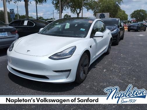 2021 Tesla Model 3 Standard Range Plus