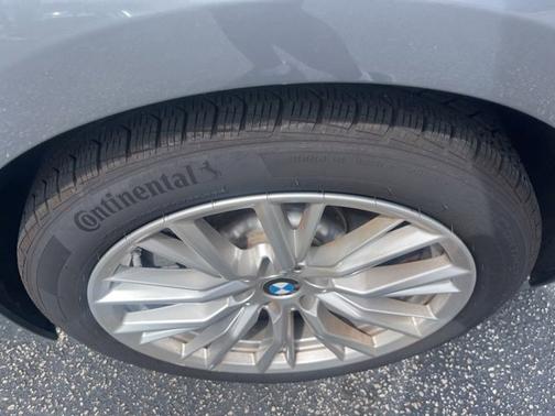 2024 BMW 330 330i