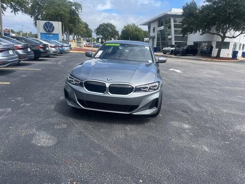 2024 BMW 330 330i