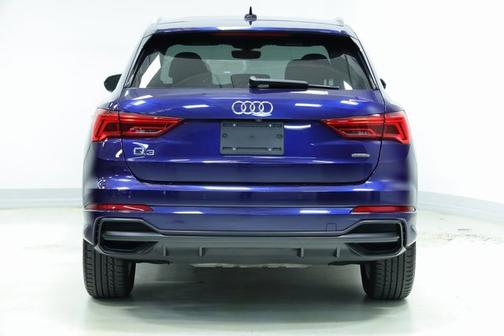 2021 Audi Q3 S line Premium