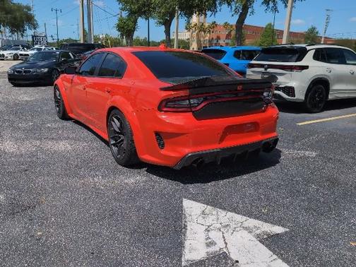 Go Mango 2021 Dodge Charger SRT8