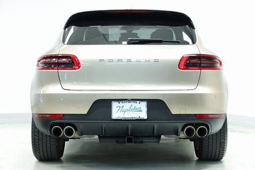 2016 Porsche Macan S