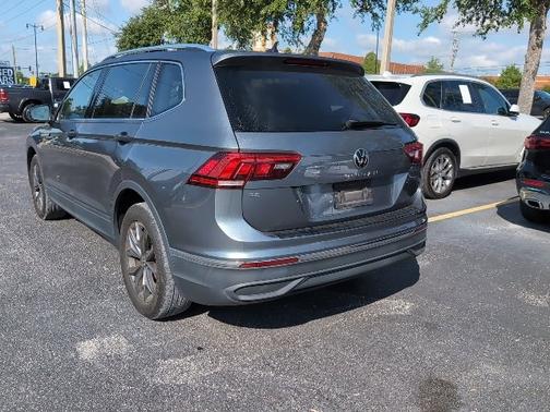 2023 Volkswagen Tiguan SE