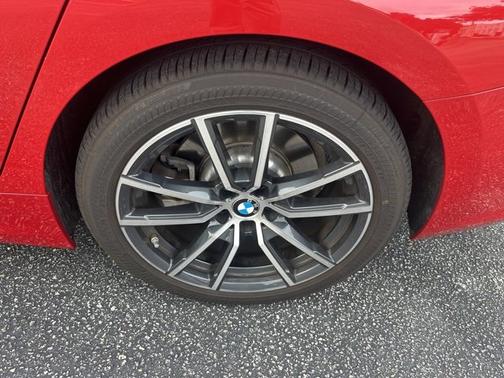 2019 BMW 330 330i