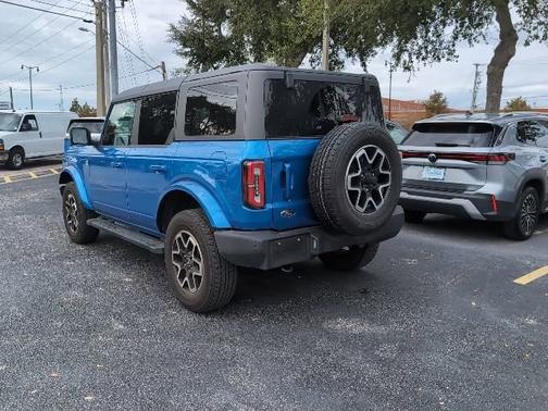 2022 Ford Bronco Outer Banks