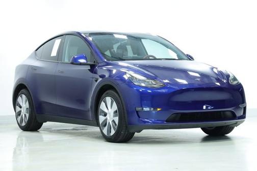 Blue 2023 Tesla Model Y Long Range