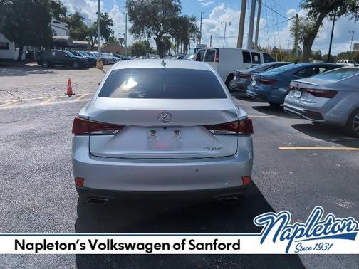 2018 Lexus IS 300 300