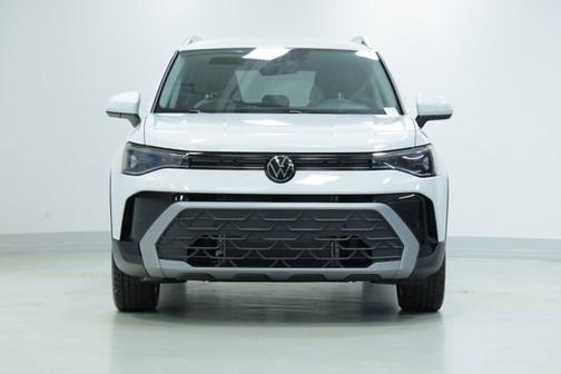 White 2026 Volkswagen Taos SE