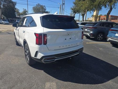 2022 Kia Sorento S