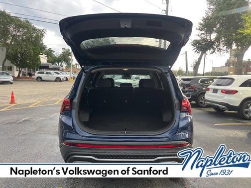 2023 Hyundai SANTA FE SE
