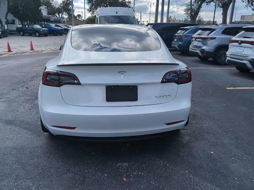 2023 Tesla Model 3 Performance