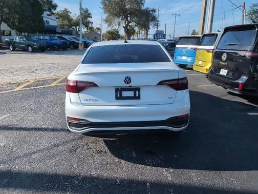 2023 Volkswagen Jetta SE