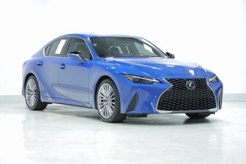 2023 Lexus IS 300 Base