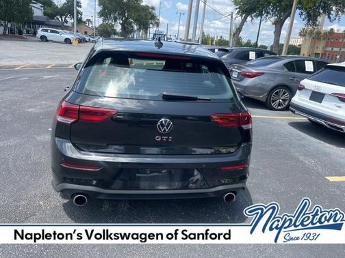 2024 Volkswagen Golf GTI S