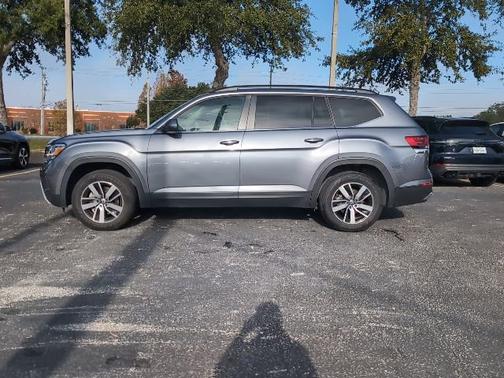 2023 Volkswagen Atlas 2.0T SE