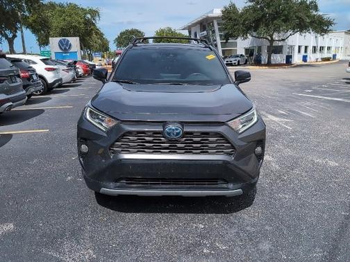 2020 Toyota RAV4 Hybrid XSE