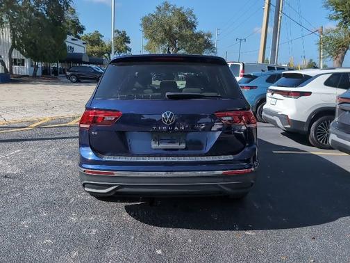 2023 Volkswagen Tiguan SE