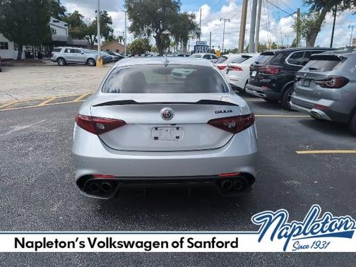 2018 Alfa Romeo Giulia Quadrifoglio
