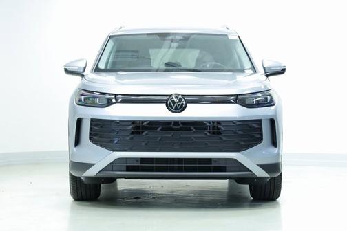 2025 Volkswagen Tiguan SE