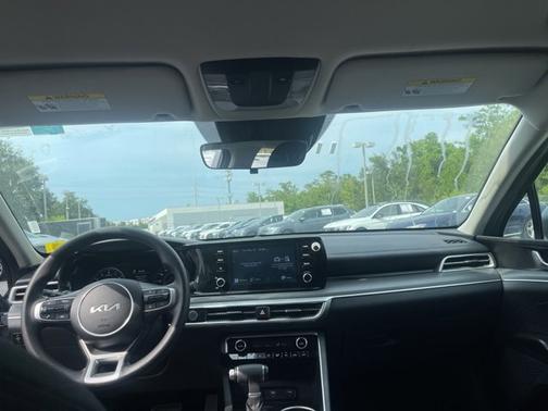 2023 Kia K5 LXS
