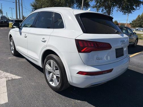 2018 Audi Q5 2.0T Premium Plus