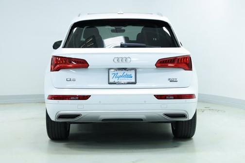 2018 Audi Q5 2.0T Premium Plus