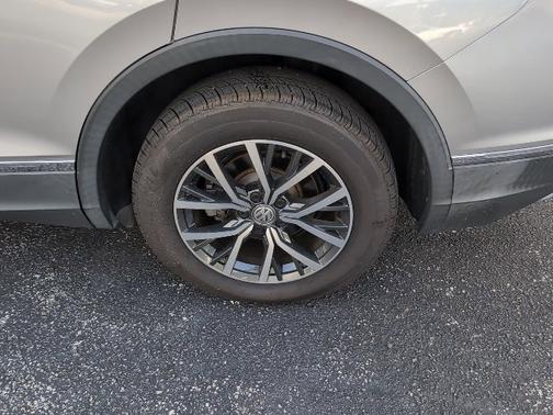 2020 Volkswagen Tiguan 2.0T SE