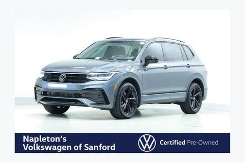 2023 Volkswagen Tiguan SE R-Line Black