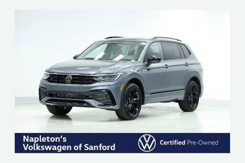 2023 Volkswagen Tiguan SE R-Line Black