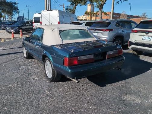 1990 Ford Mustang LX Sport