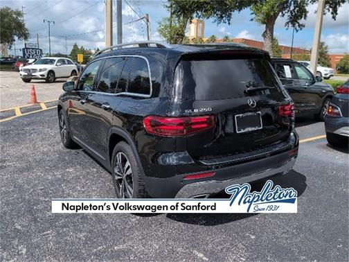 2024 Mercedes-Benz GLB 250 GLB 250