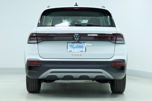 2025 Volkswagen Taos S