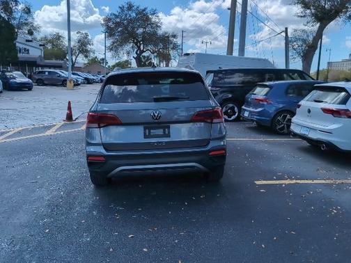 2022 Volkswagen Taos S