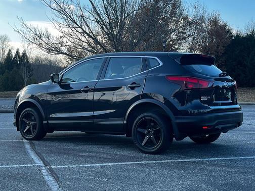 2019 Nissan Rogue Sport S