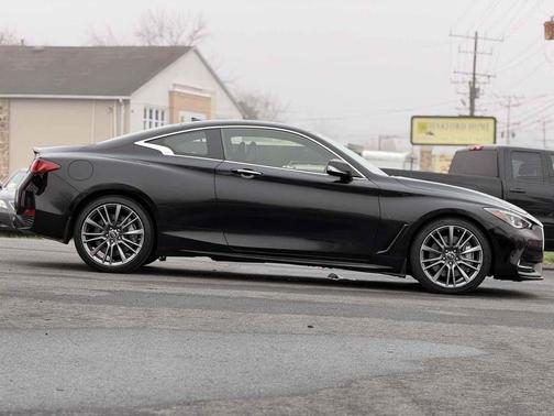 Black Obsidian 2017 INFINITI Q60 3.0t Sport