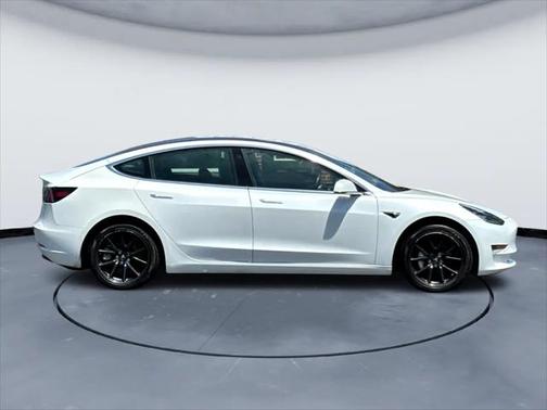 2020 Tesla Model 3 Standard Range