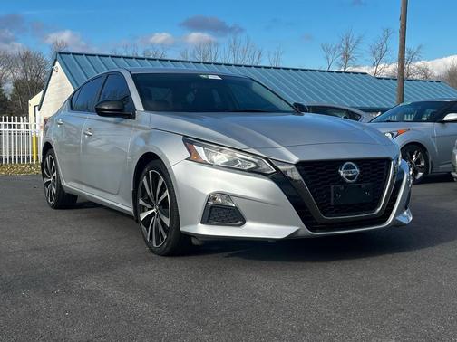 2019 Nissan Altima 2.5 SR