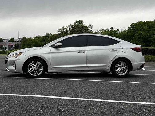 Symphony Silver 2019 Hyundai ELANTRA SEL