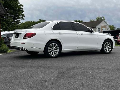 Polar White 2017 Mercedes-Benz E-Class 4MATIC