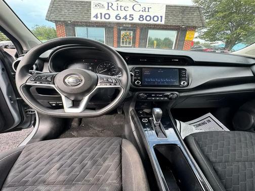 2021 Nissan Kicks SV